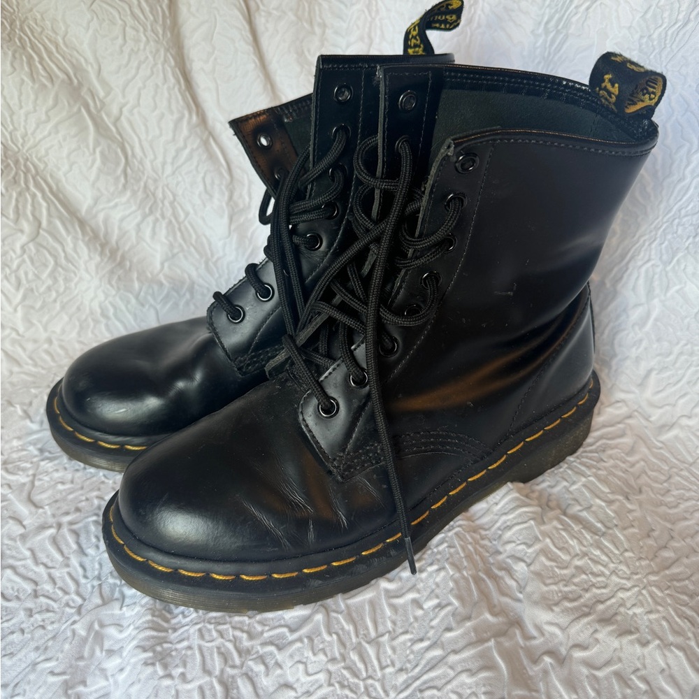Dr. Martens Pascal Virginia Black Leather Boots